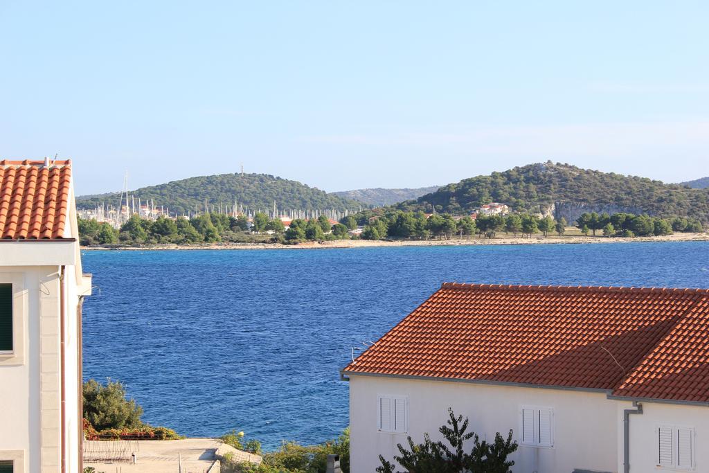 Apartments 4 Dolphins Rogoznica (Sibenik-Knin) Exterior photo